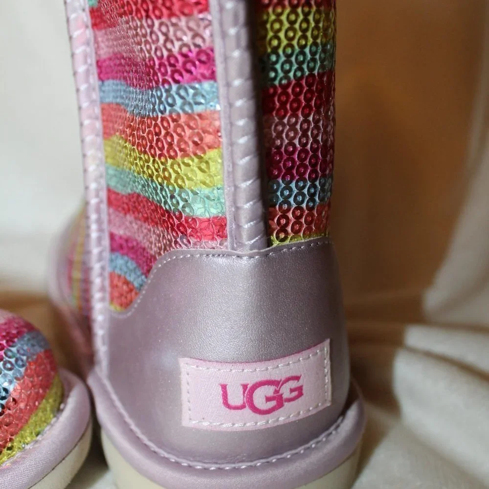 NIB UGG‎ GIRL'S YOUTH SEQUIN RAINBOW CLASSIC SHORT SHEARLING LINED BOOTS